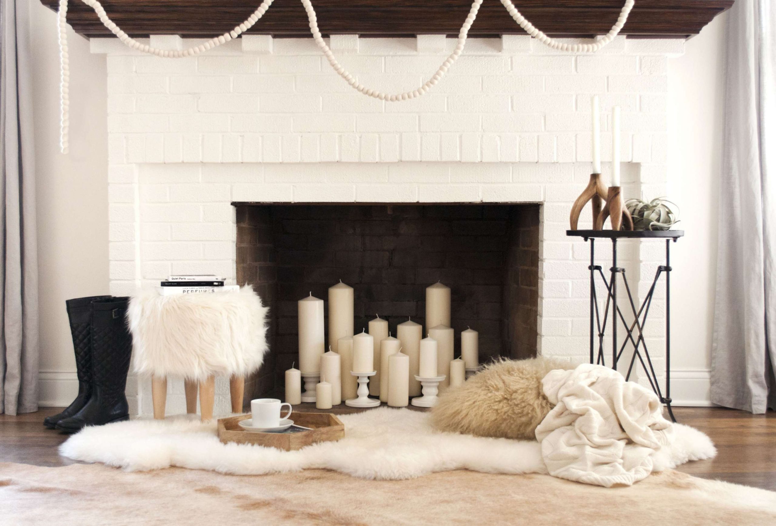 Decorating Ideas For Nonworking Fireplace Design - Living Room