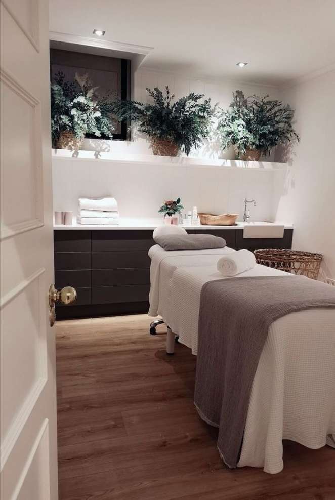 Adding the green factor!🌿🌿  Massage room decor, Home spa room