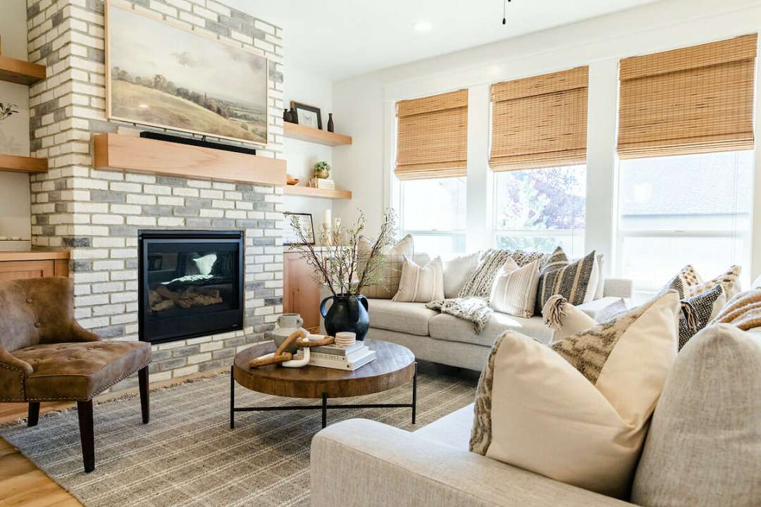 Designer-Approved Living Room Layouts with a Fireplace
