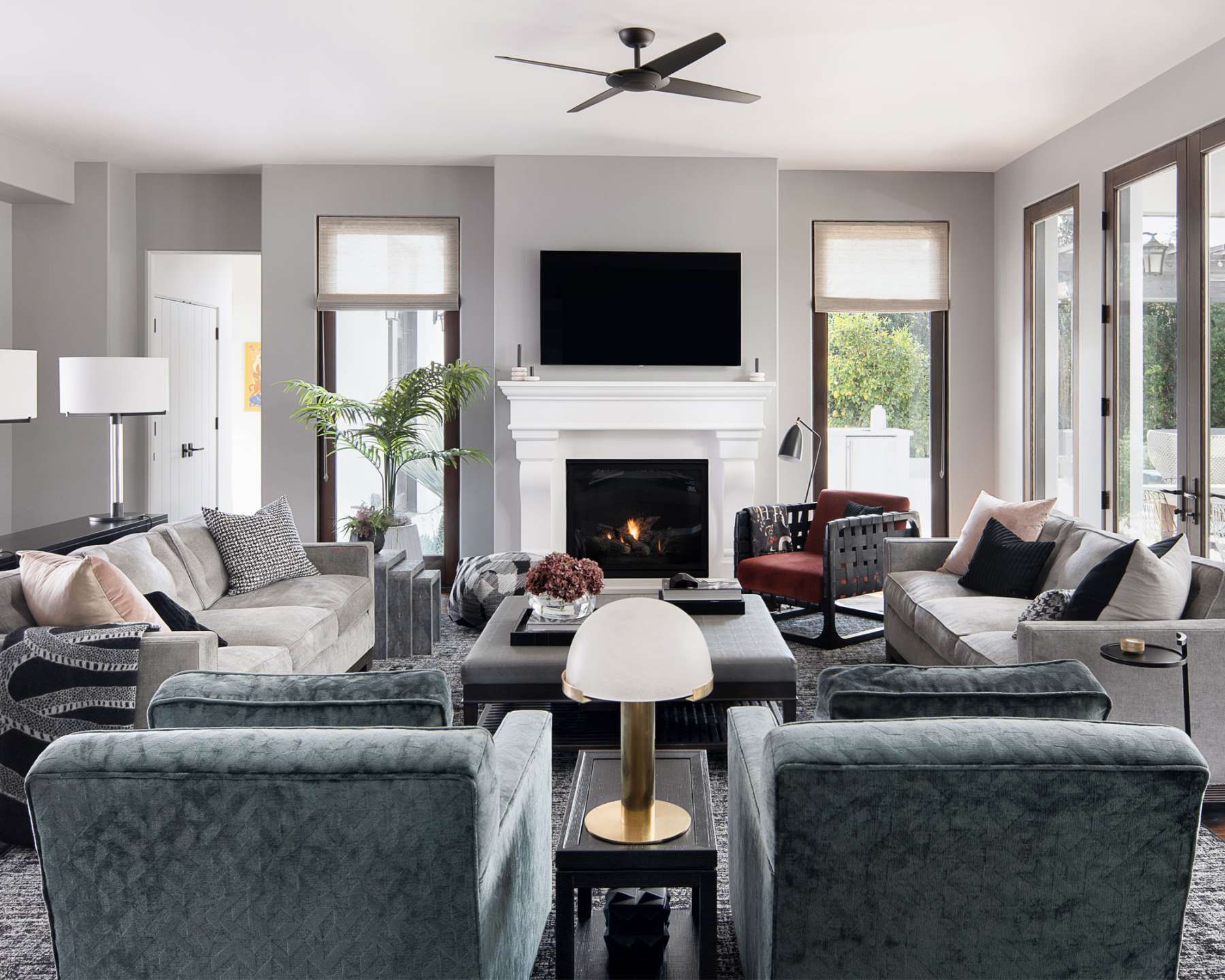 Family room TV ideas :  tips for styling a TV