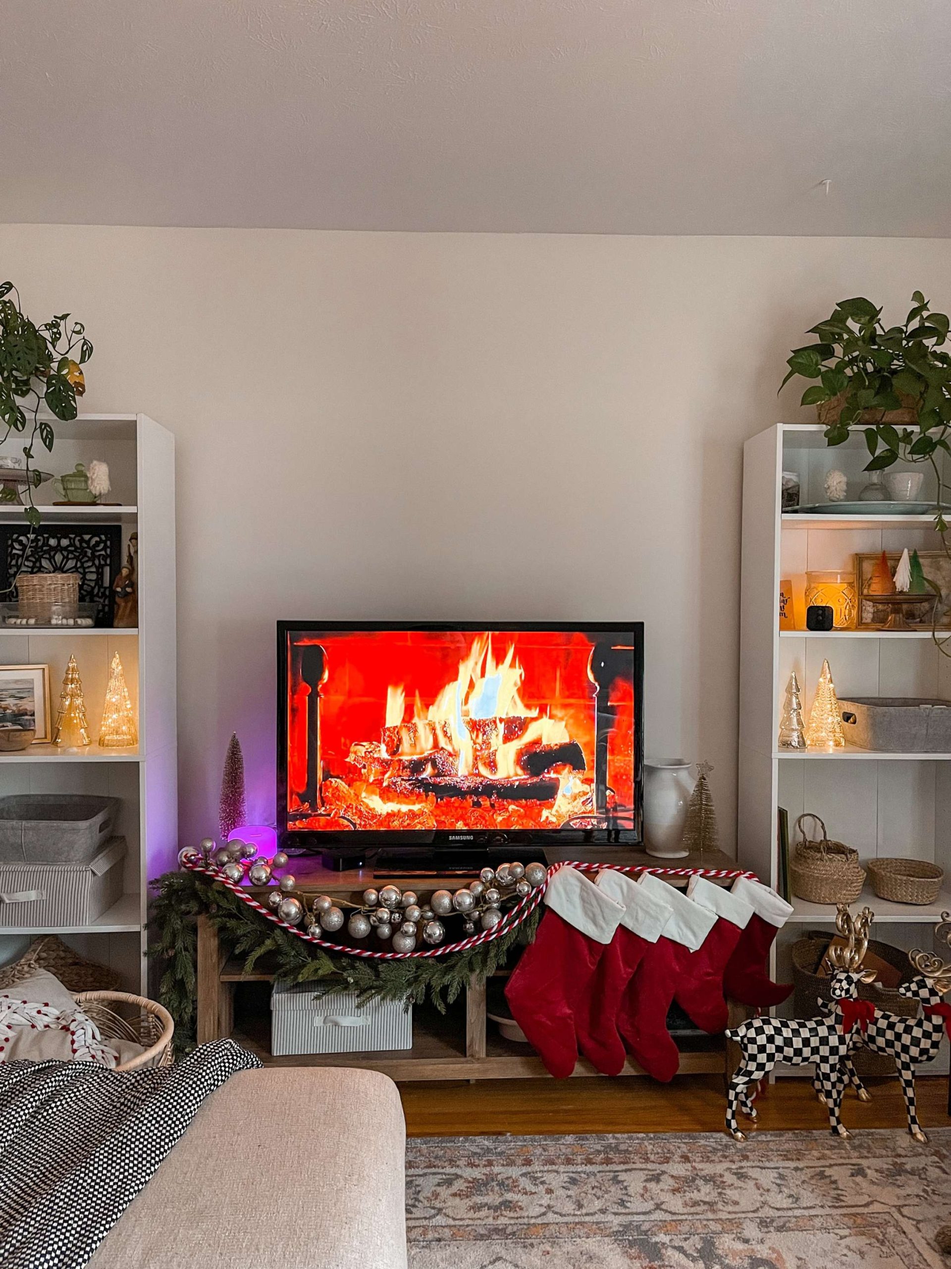 Faux Fireplace Christmas Decor — Aratari At Home