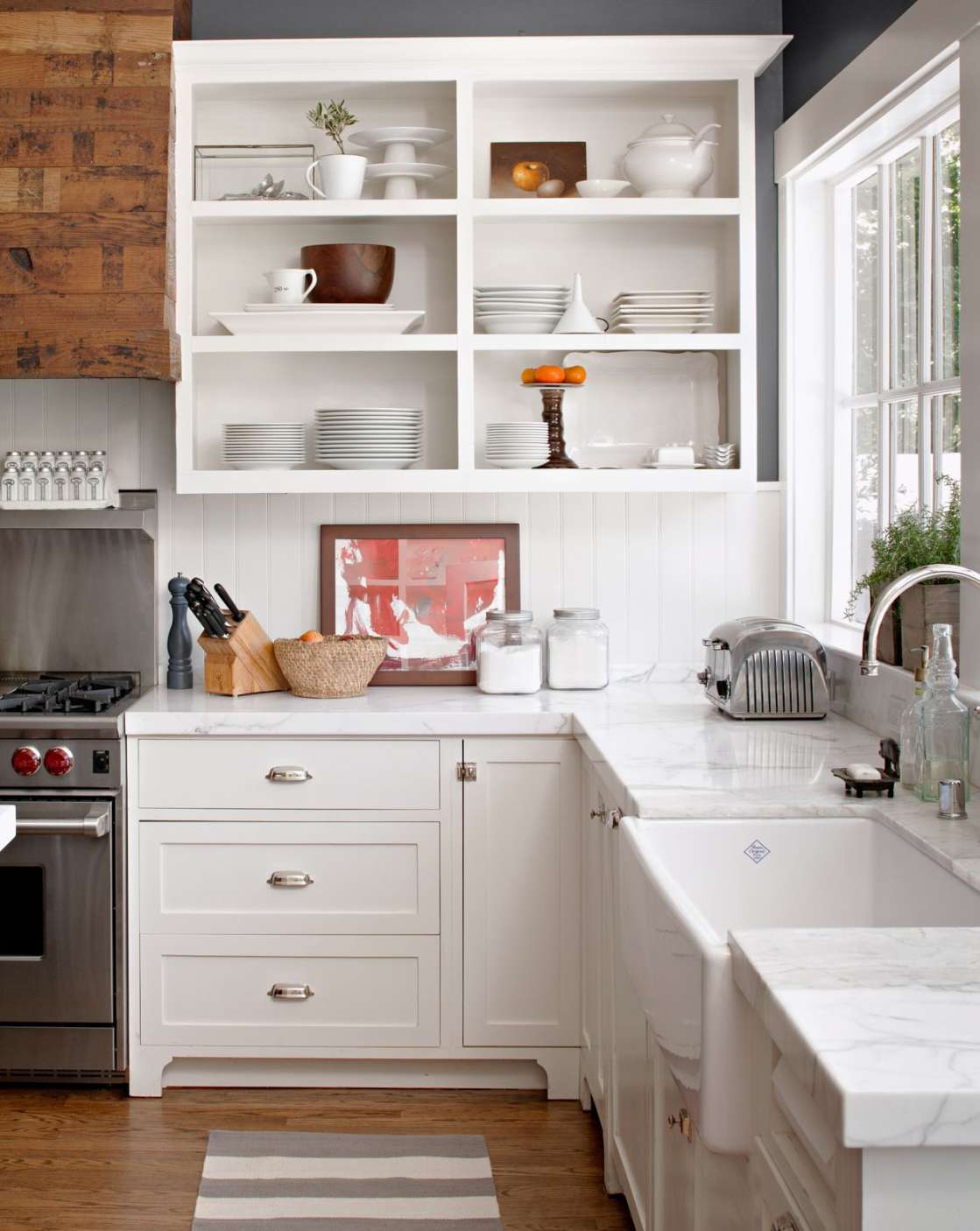 How to Remove Cabinet Doors for Open Shelving Storage in Your Kitchen