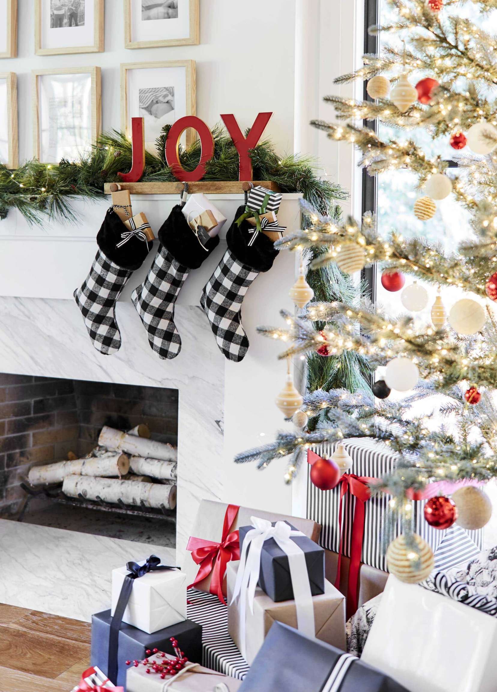 Ideas for How to Hang & Style Your Stockings (With or Without a