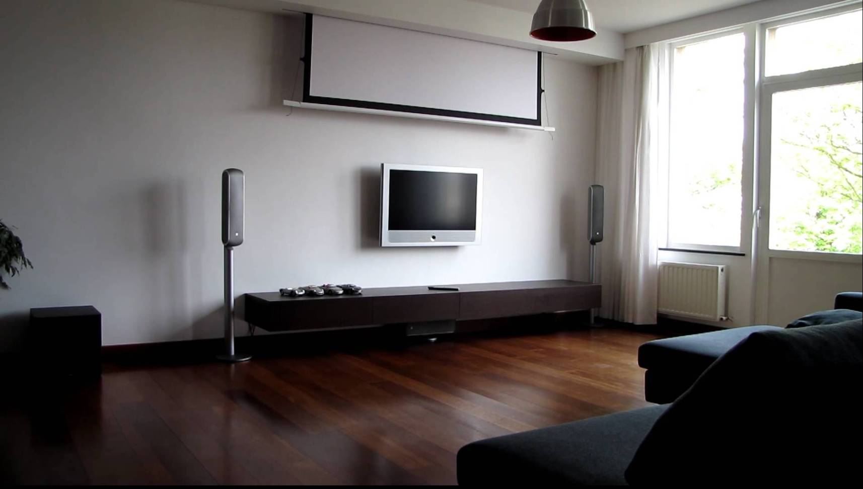 living room projector ideas - Google Search  Projector screen living room,  Projector screen, Home theater seating