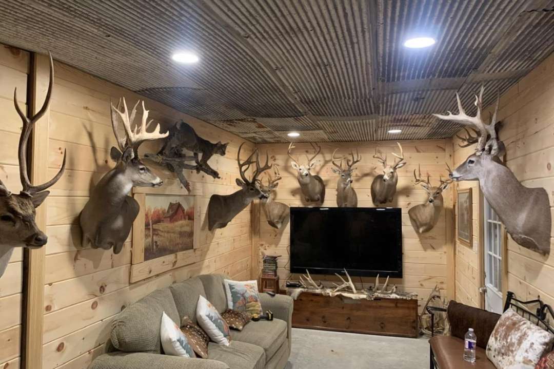 Man Cave/ Trophy/ Game Room Size? - TexasBowhunter