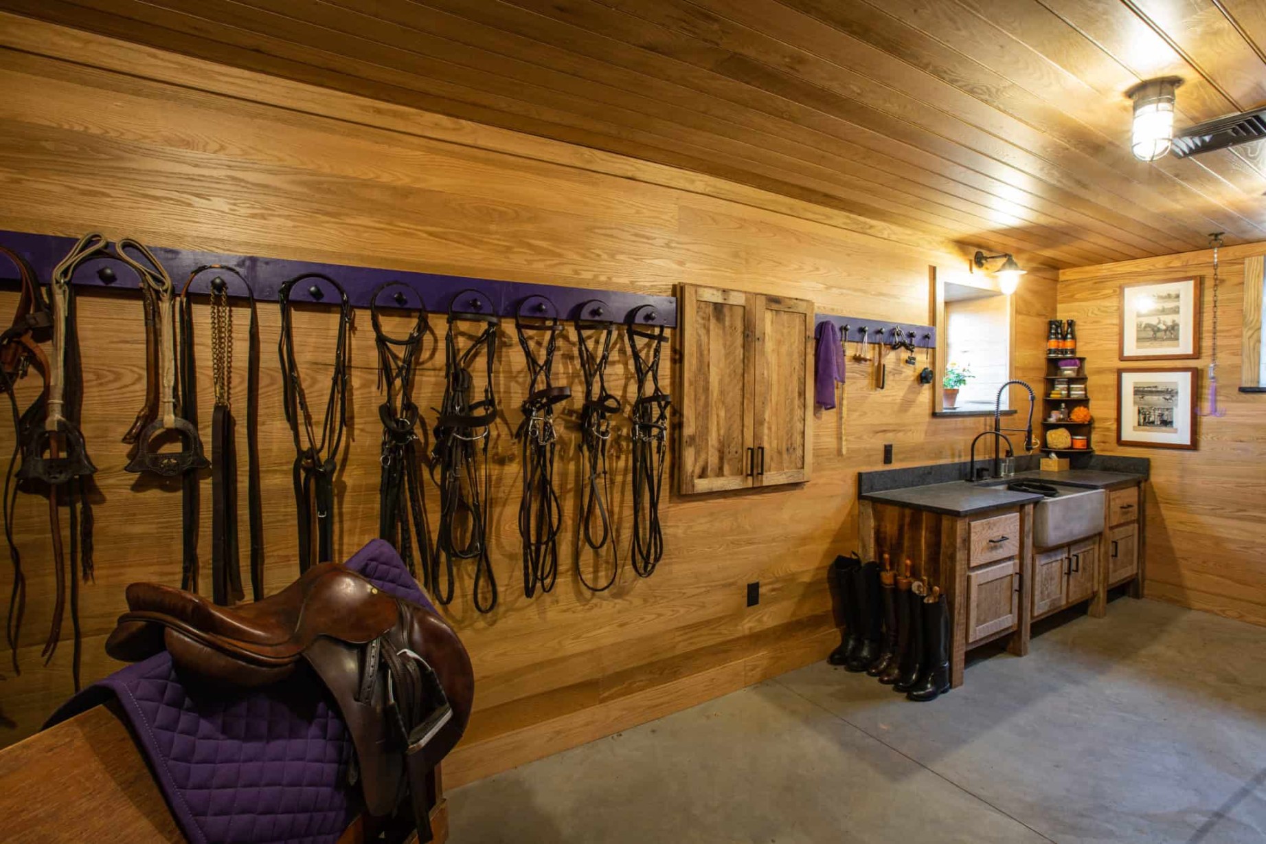 Organizing & Designing Your Perfect Tack Room - B&D Builders