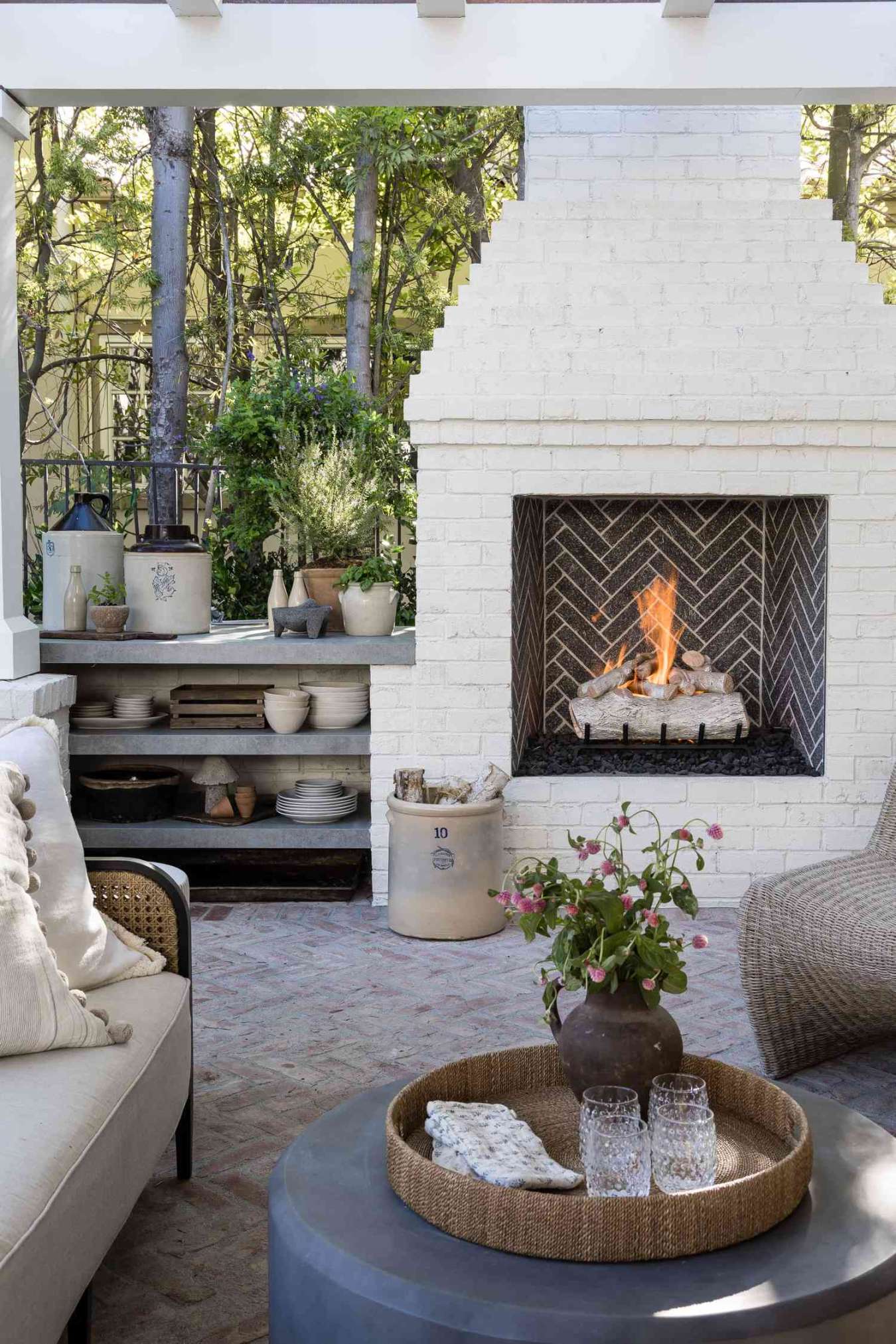 Outdoor Fireplace Ideas That Are Warm and Cozy