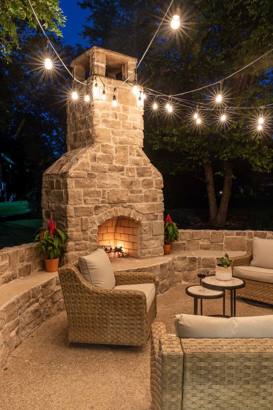 Outdoor Fireplace with Bench Seating (w/ tips from a professional
