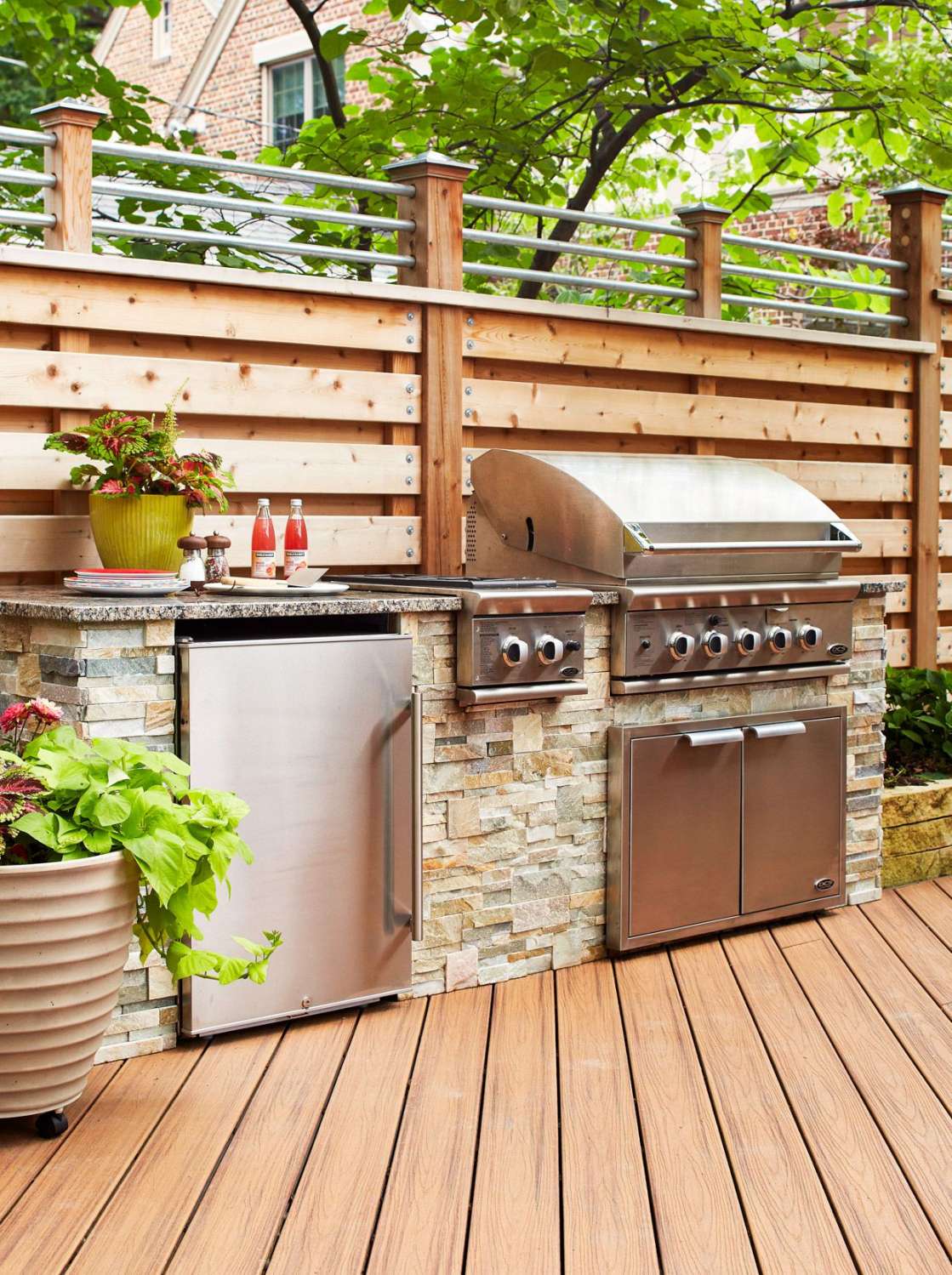 Outdoor Kitchen Ideas Perfect for Entertaining