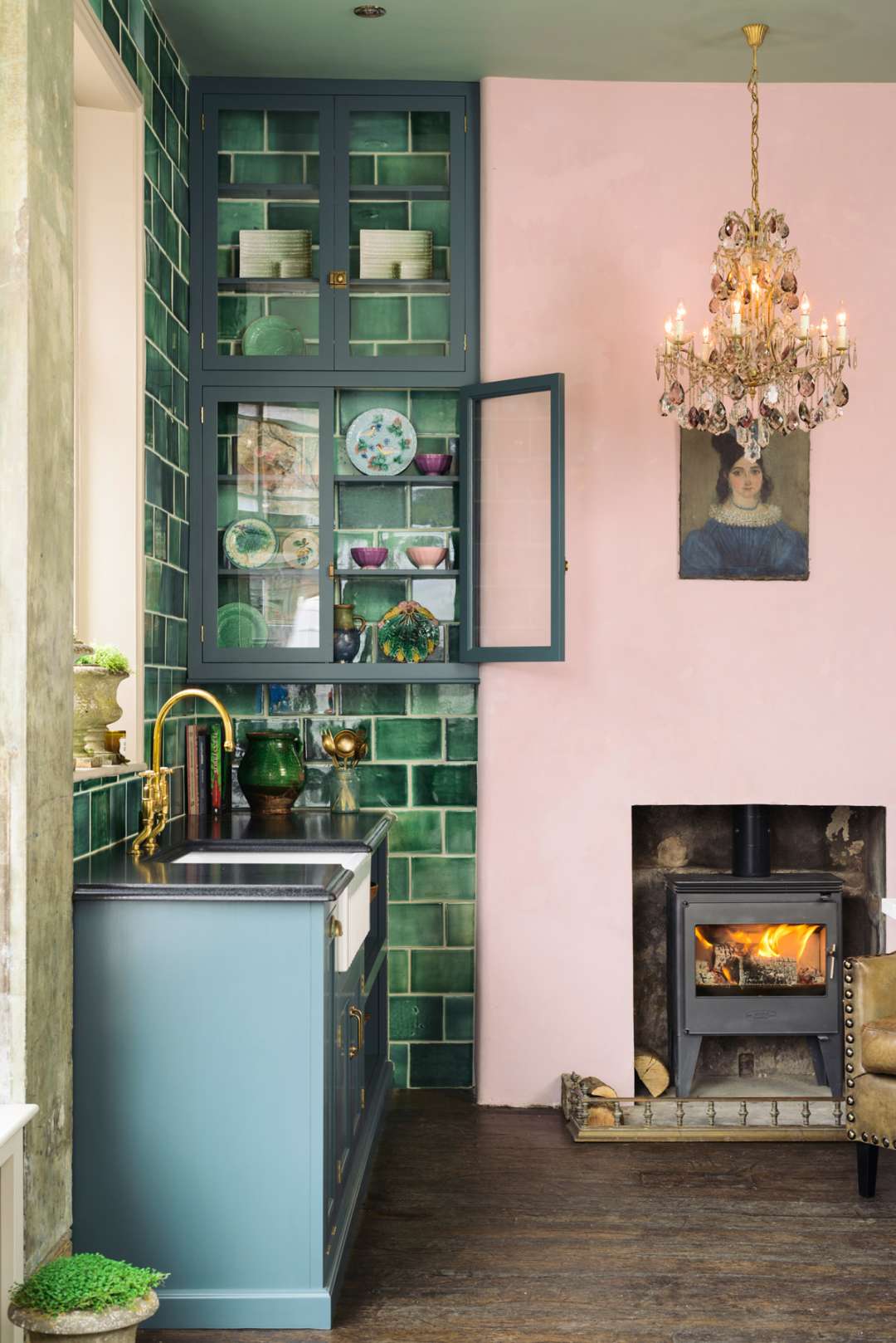 Photos That Will Prove Decorating with Pink and Green is the