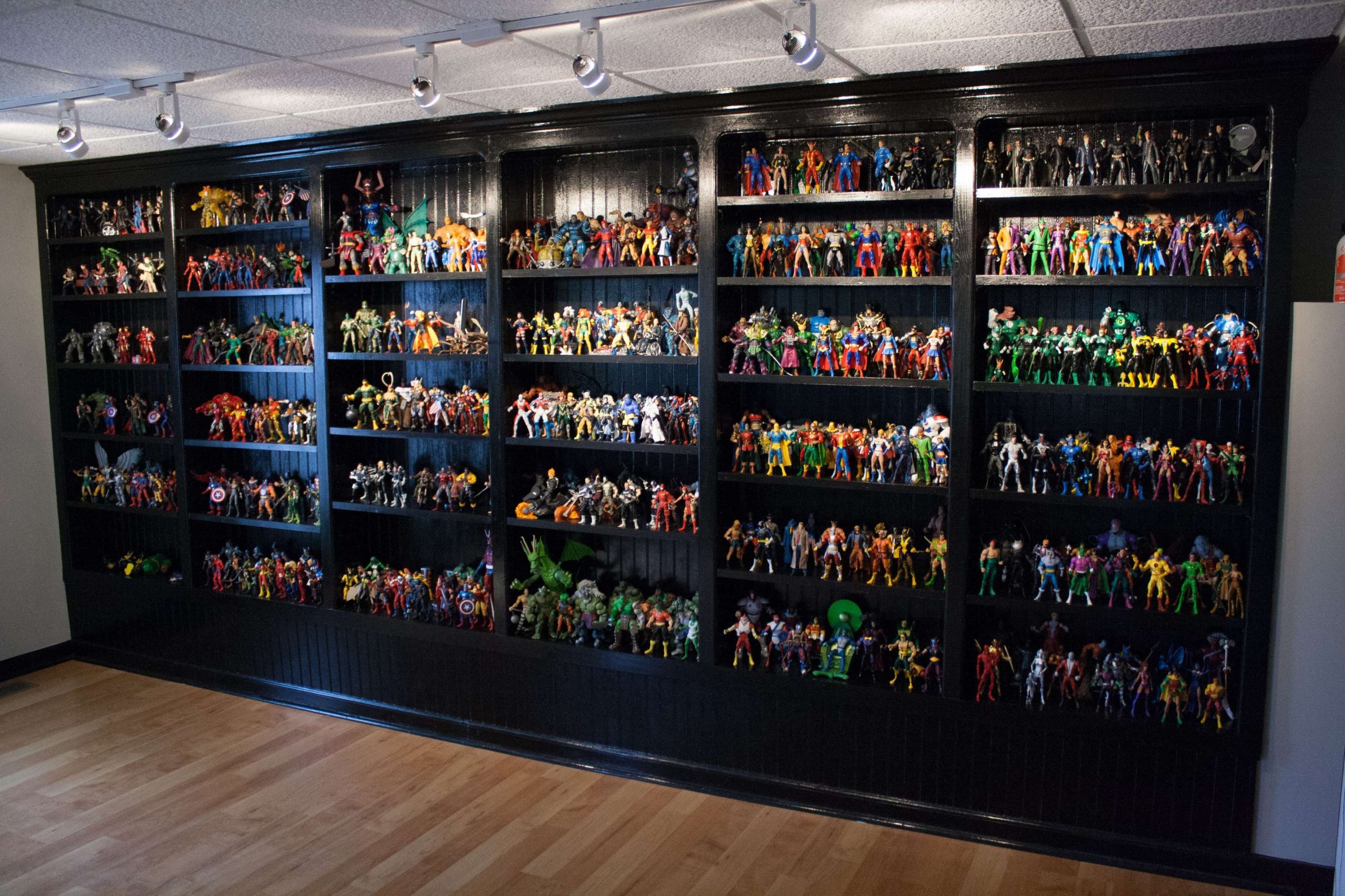 Pin by Paul Mizenko on Man Cave  Displaying collections, Toy