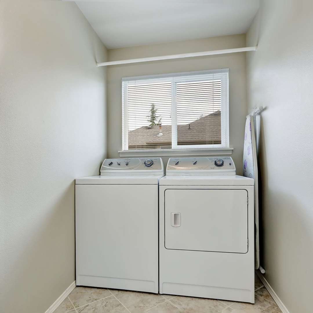 Small Laundry Room Ideas With a Top-Loading Washer