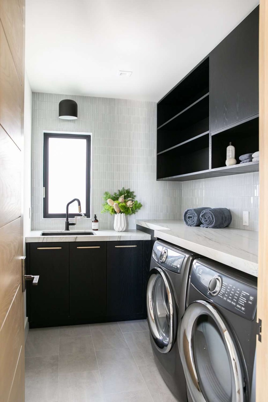 Small Laundry Room Ideas With Big Style