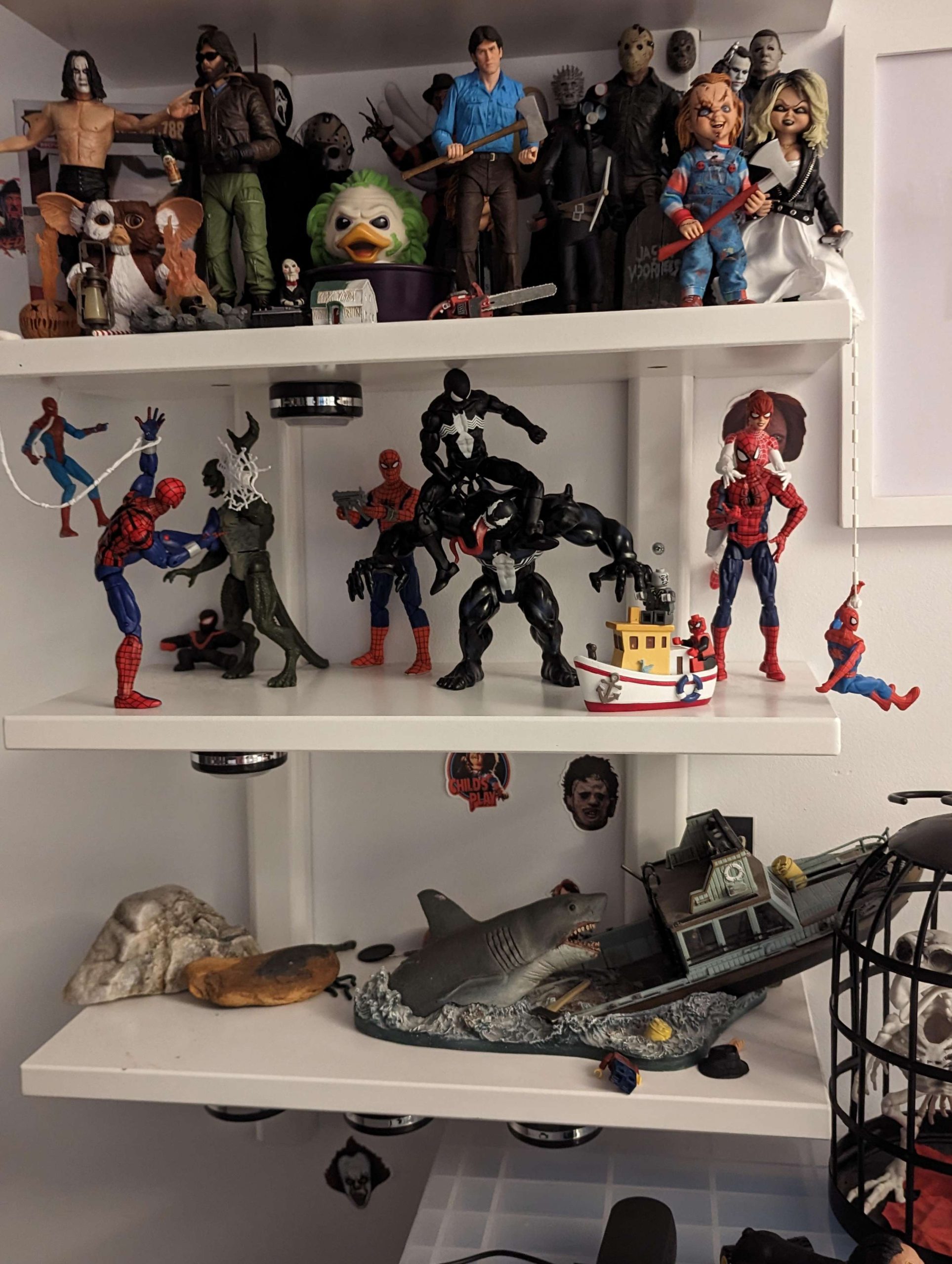 Spider-Man action figure shelf ignore the boat : r/Spiderman