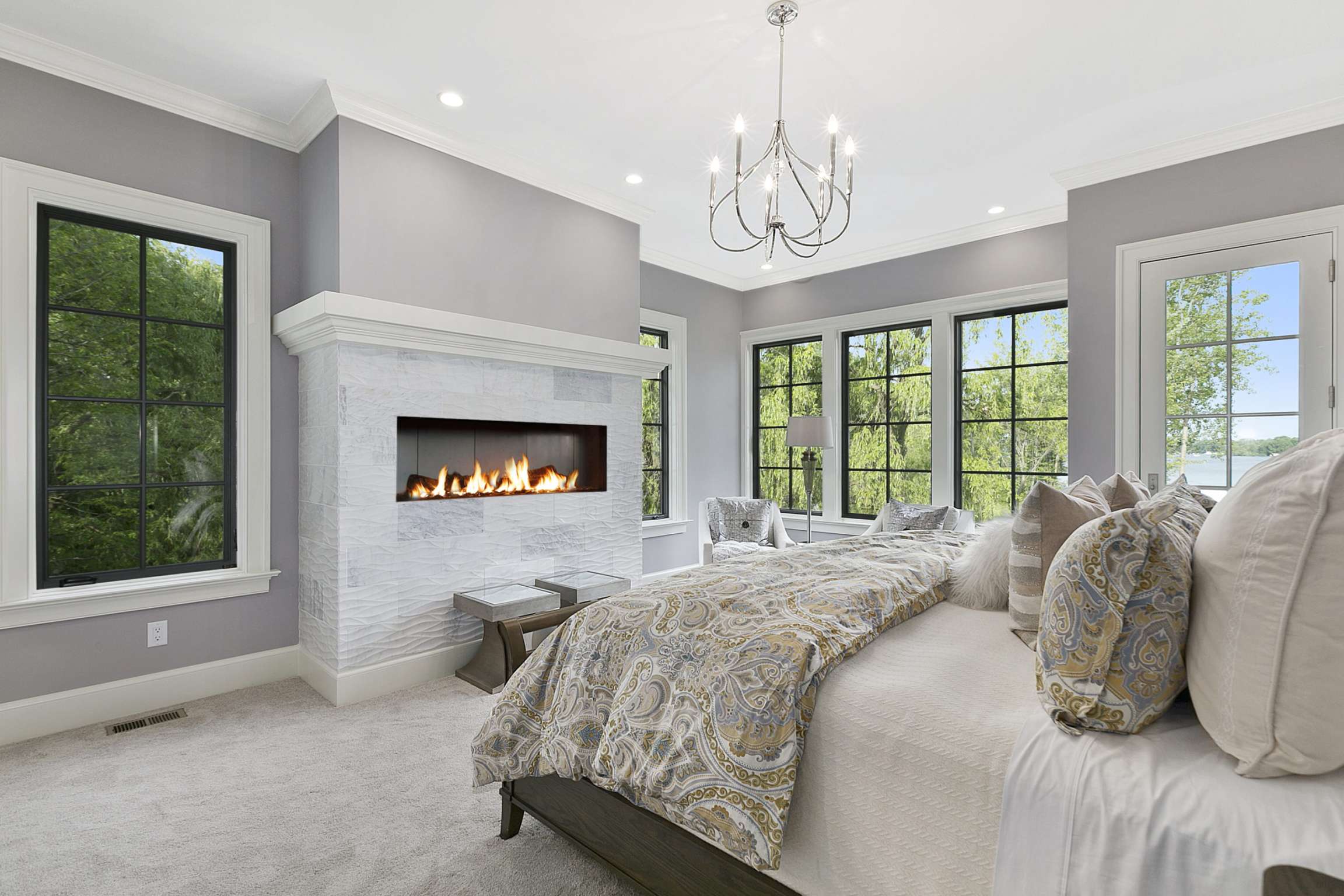 The perfect place to cozy up to a fire: what to know about bedroom
