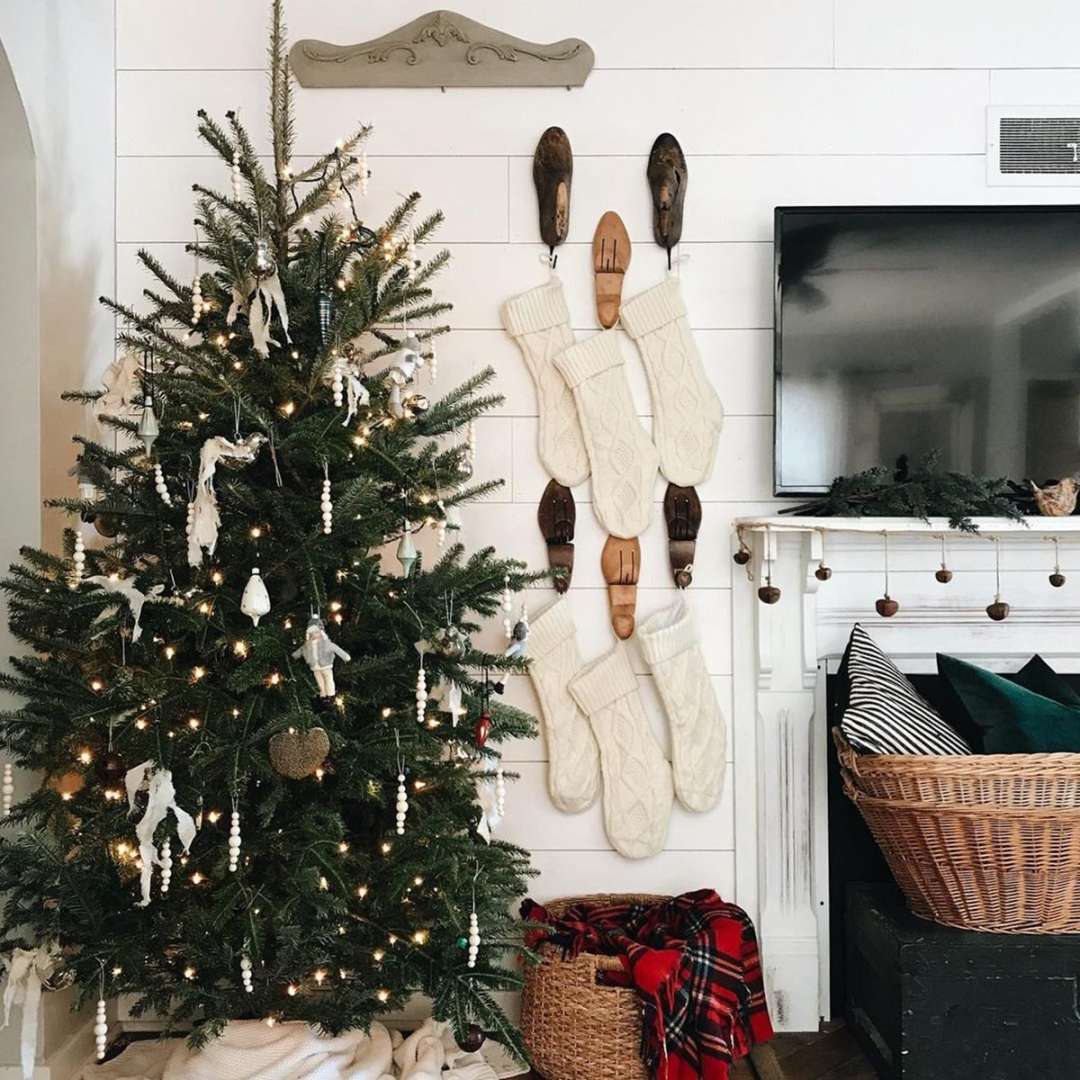 Unique Ways To Hang Christmas Stockings The Family, % OFF