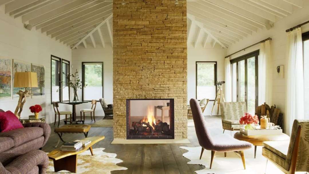 Ways See-Through Fireplaces Can Heat Up Your Home Decor