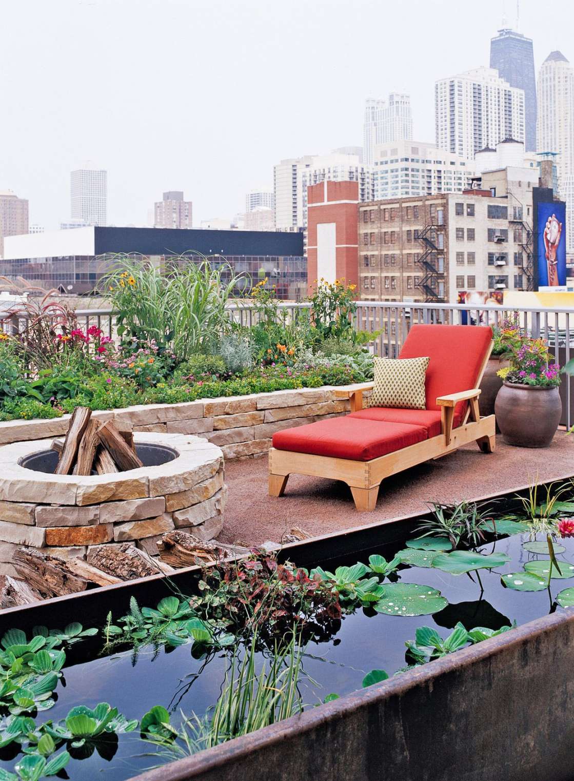 Balcony and Rooftop Garden Ideas for Creating a Serene Space