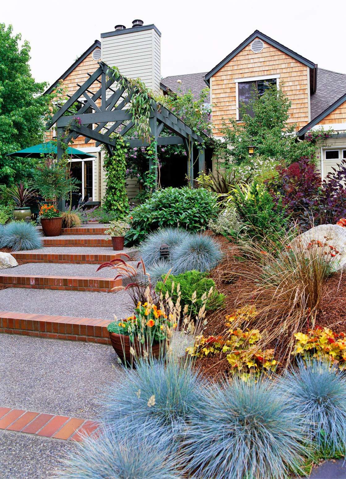 Beautiful Ways to Use Ornamental Grasses in Your Landscape