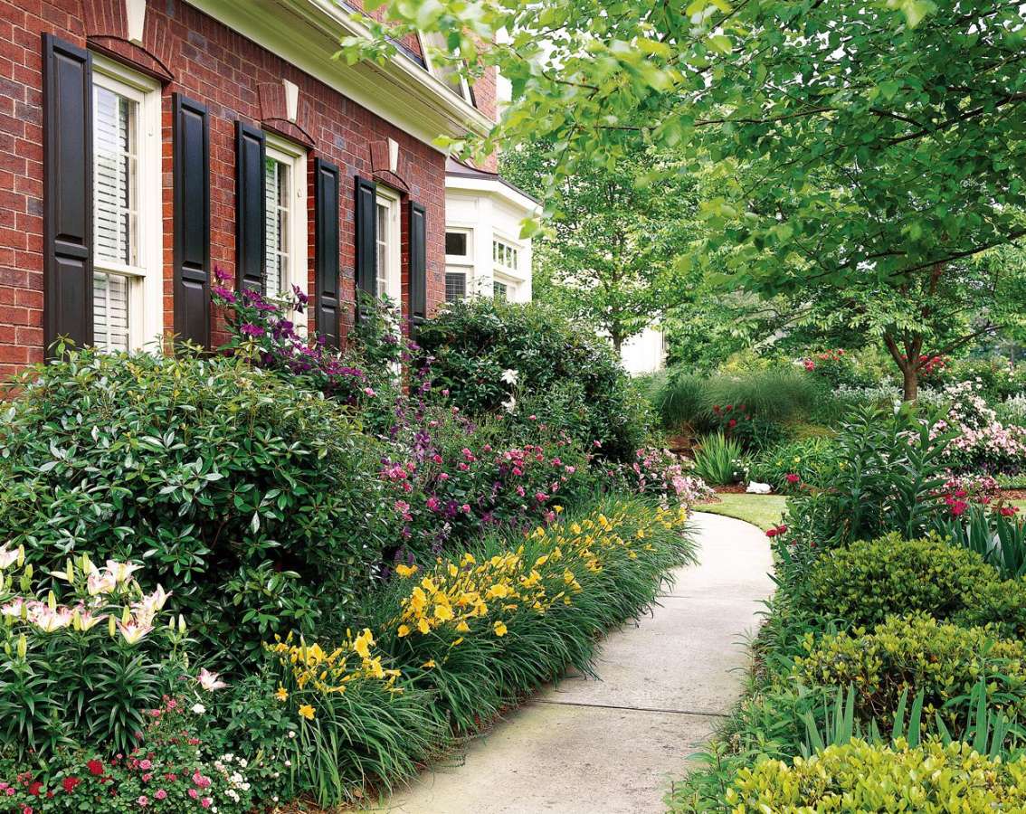 Front Yard Garden Ideas for Newbies Packed with Curb Appeal