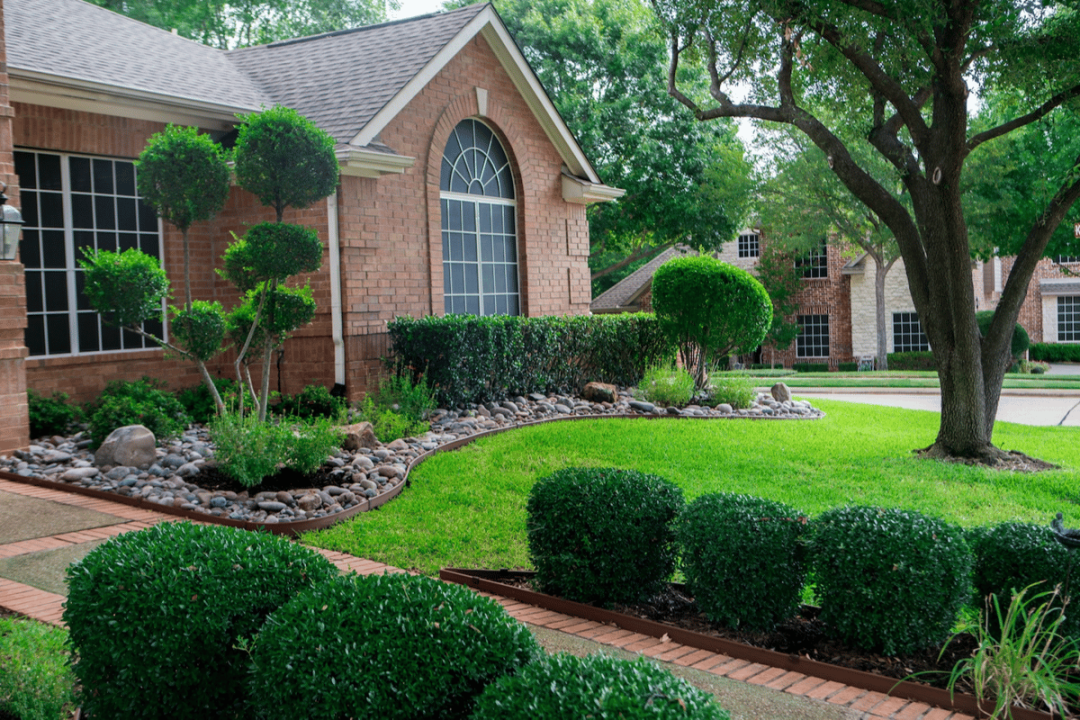 Front Yard Landscaping Ideas for Your North Texas Home