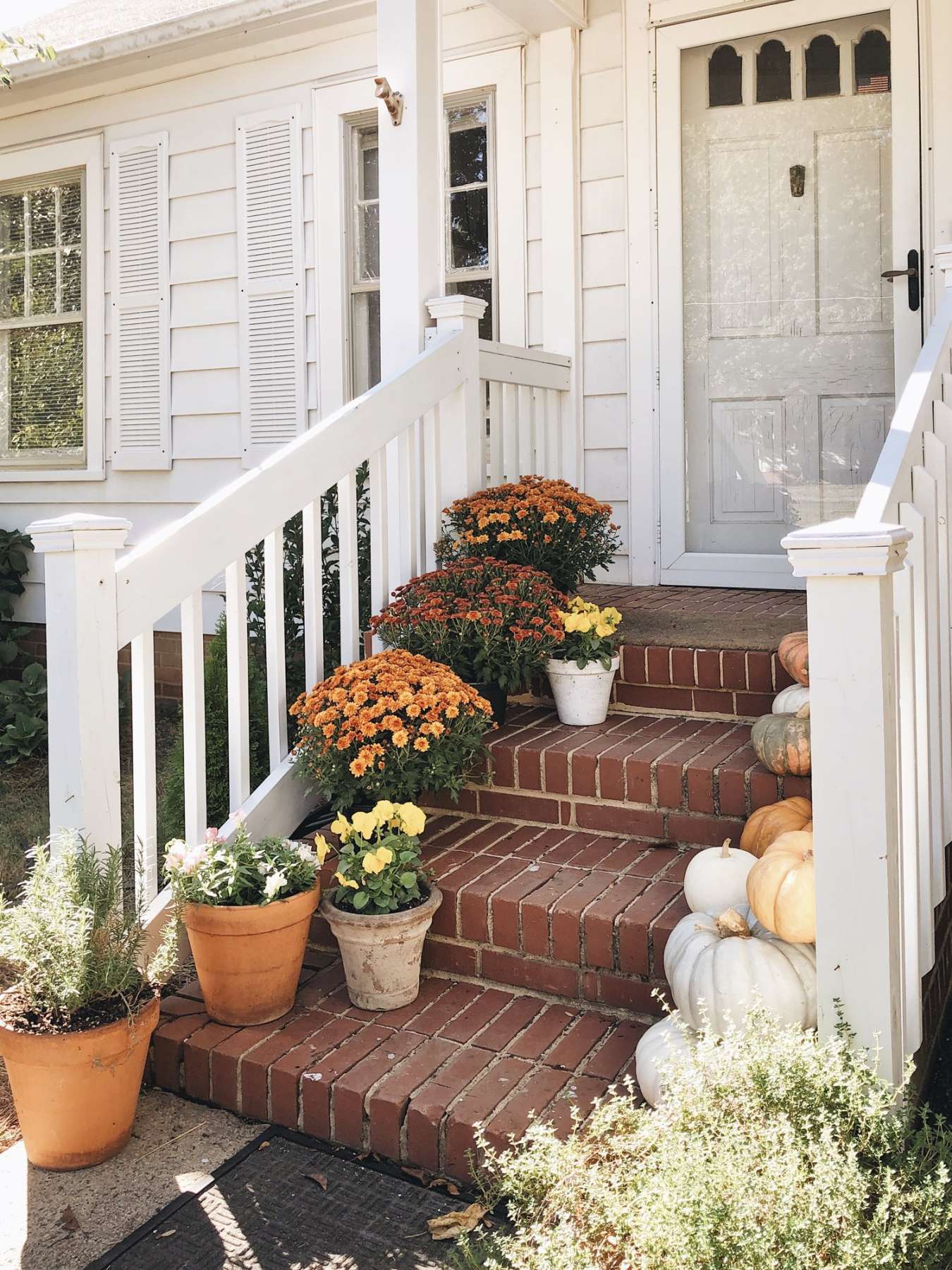 Our Favorite Fall Front Porch and Landscape Designs — Garden