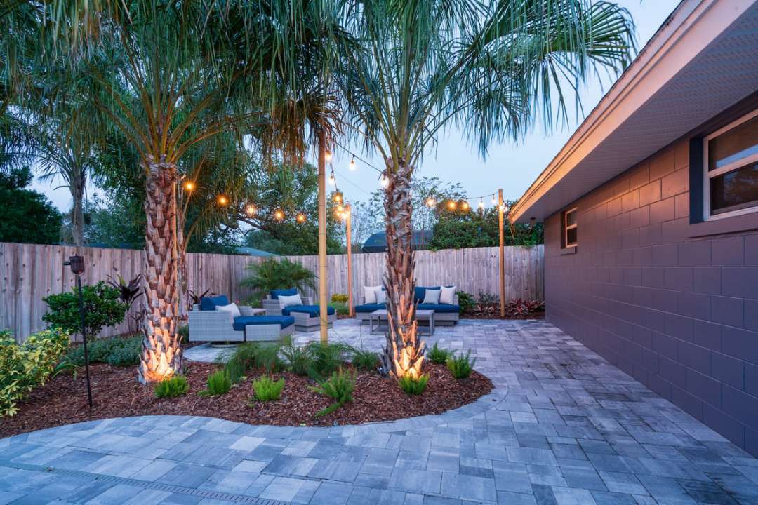 Tips to Landscaping With Palm Trees in Florida